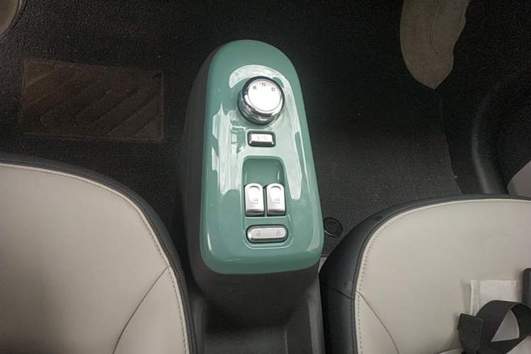 Used CHANGAN NEVO Lumin 2024 130km Qingyue Version Gear Lever