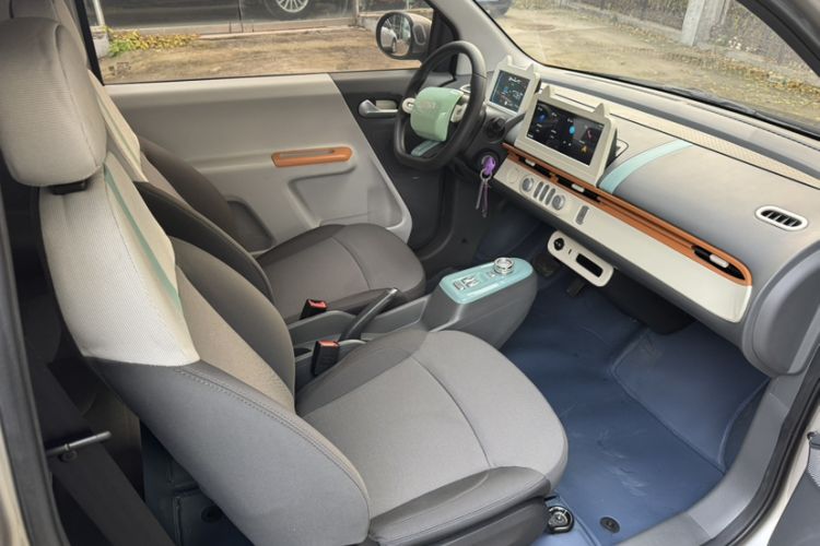 Used CHANGAN NEVO Lumin 2024 130km Qingyue Version Interior 1