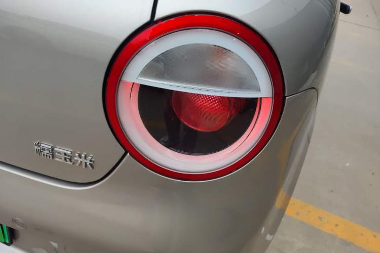 Used CHANGAN NEVO Lumin 2024 301km Orange Wind Edition Right Rear Taillight