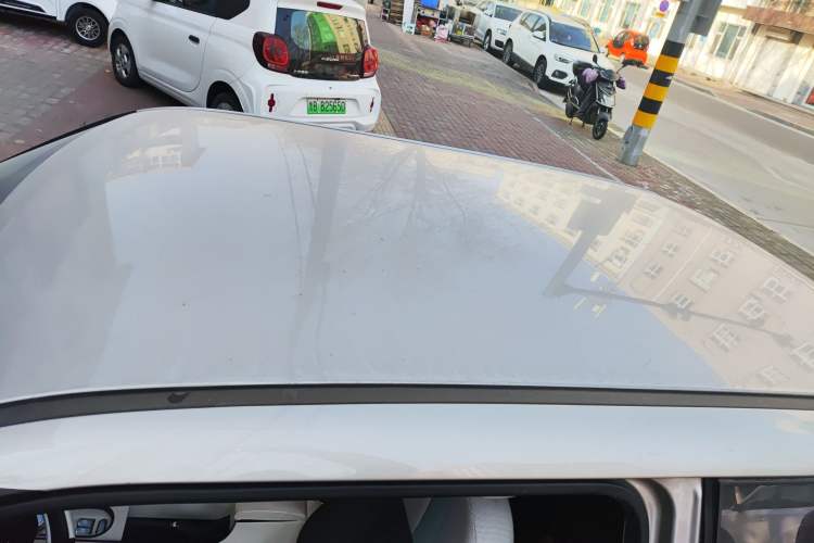 Used CHANGAN NEVO Lumin 2024 301km Orange Wind Edition Roof