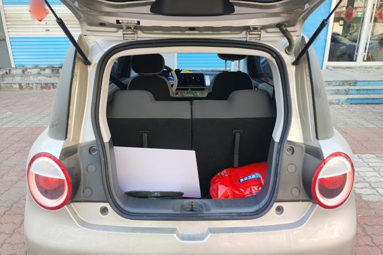 Used CHANGAN NEVO Lumin 2024 301km Orange Wind Edition Trunk