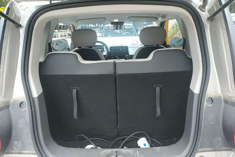 Used CHANGAN NEVO Lumin 2024 130km Qingyue Version Trunk