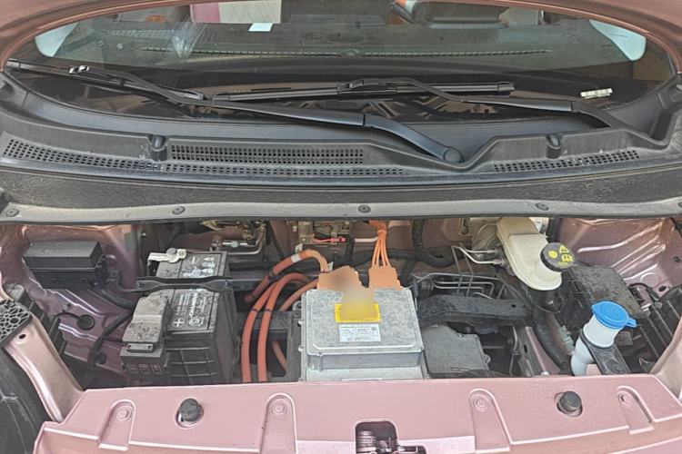 Used CHANGAN NEVO Lumin 2024 301km Orange Wind Edition Engine Bay