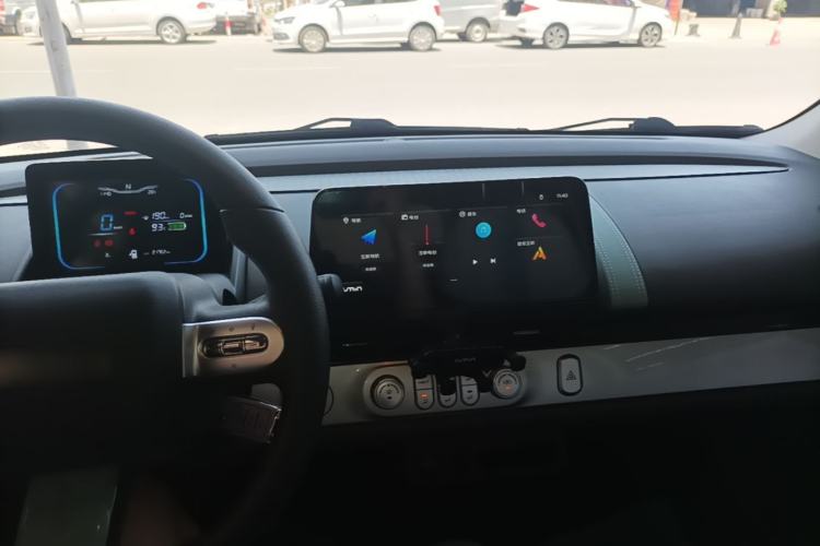Used CHANGAN NEVO Lumin 2024 205km Launch Edition Center Console