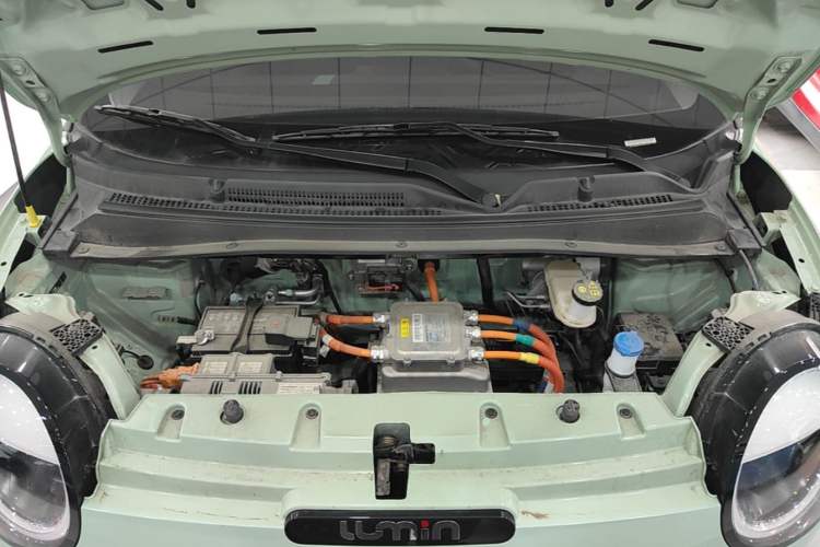 Used CHANGAN NEVO Lumin 2024 130km Qingyue Version Engine Bay