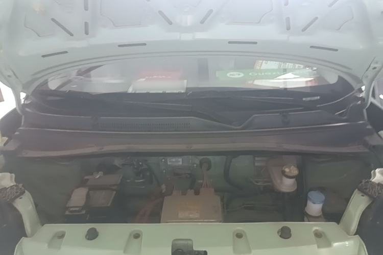 Used CHANGAN NEVO Lumin 2024 205km Orange Wind Edition Engine Bay