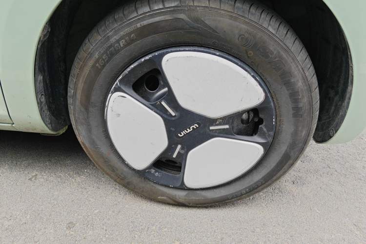 Used CHANGAN NEVO Lumin 2024 130km Qingyue Version Exterior 1