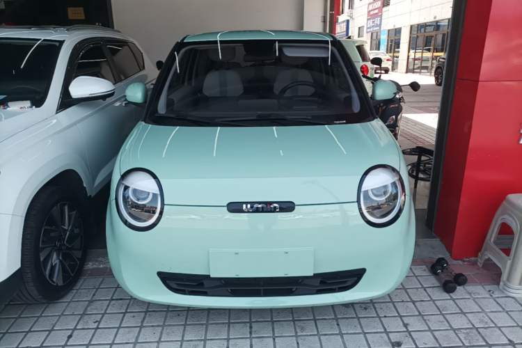 Used CHANGAN NEVO Lumin 2024 205km Launch Edition Front