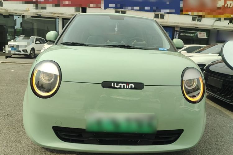 Used CHANGAN NEVO Lumin 2024 205km Launch Edition Front