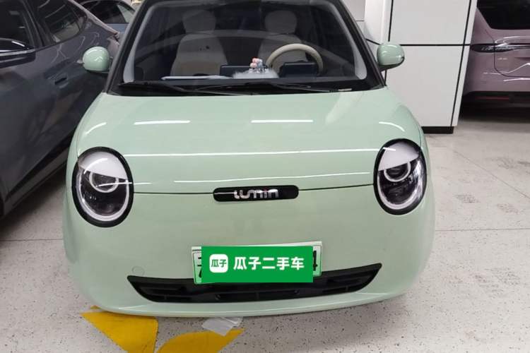 Used CHANGAN NEVO Lumin 2024 205km Launch Edition Front