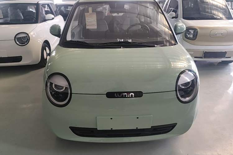 Used CHANGAN NEVO Lumin 2024 130km Qingyue Version Front