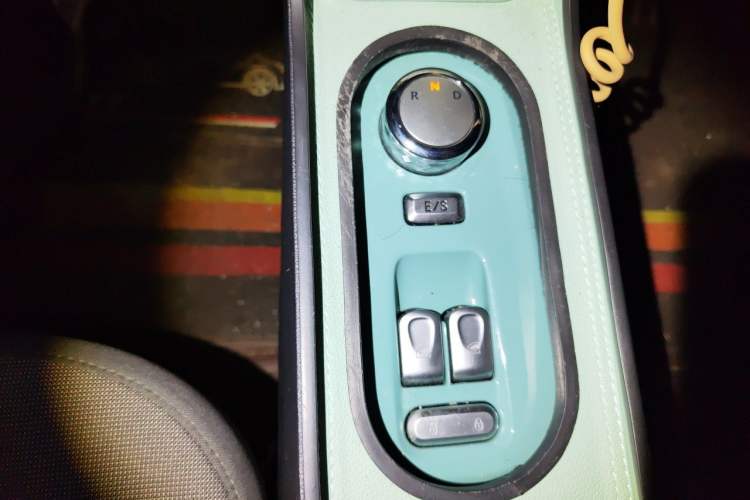 Used CHANGAN NEVO Lumin 2024 130km Qingyue Version Gear Lever