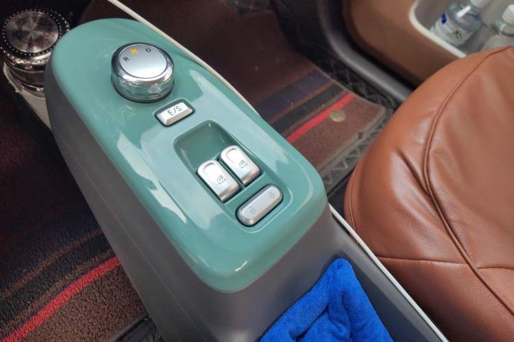 Used CHANGAN NEVO Lumin 2024 130km Qingyue Version Gear Lever