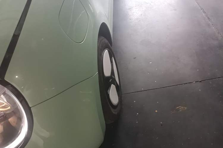 Used CHANGAN NEVO Lumin 2024 205km Orange Wind Edition Left Front Wheel Hub