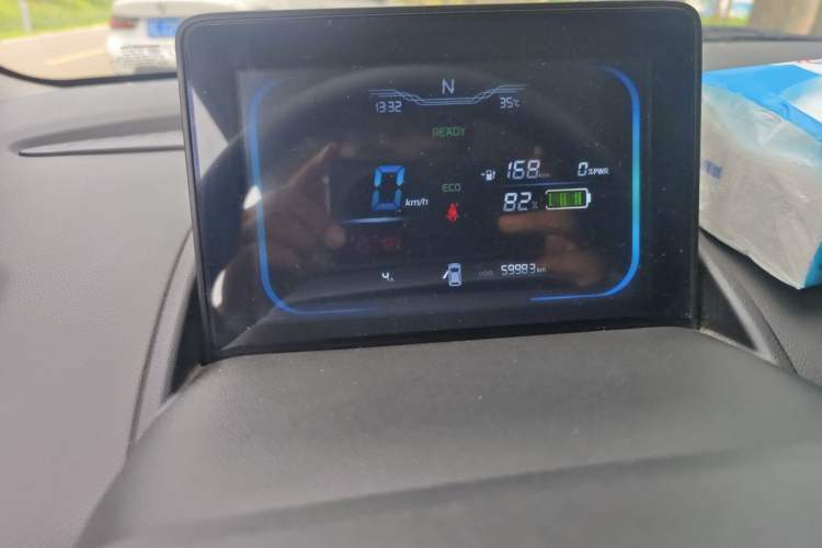 Used CHANGAN NEVO Lumin 2024 205km Launch Edition Odometer Close Up