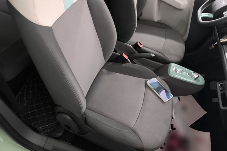 Used CHANGAN NEVO Lumin 2024 205km Launch Edition Right Front Seat