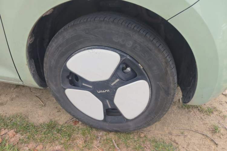Used CHANGAN NEVO Lumin 2024 205km Launch Edition Right Front Wheel Hub