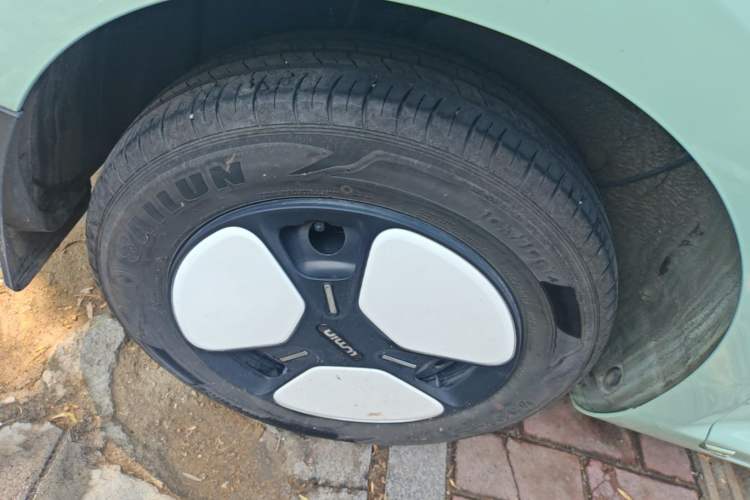 Used CHANGAN NEVO Lumin 2024 130km Qingyue Version Right Rear Wheel Hub