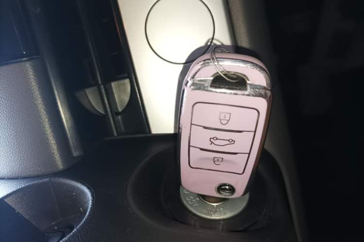 Used CHANGAN NEVO Lumin 2024 205km Launch Edition Vehicle Key