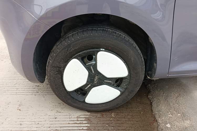 Used CHANGAN NEVO Lumin 2024 130km Qingyue Version Left Front Wheel Hub