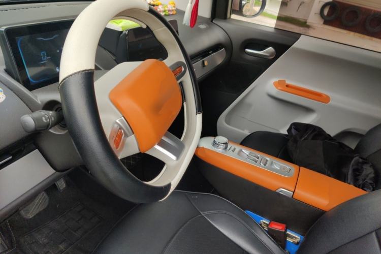 Used CHANGAN NEVO Lumin 2024 205km Orange Wind Edition Left Front Seat