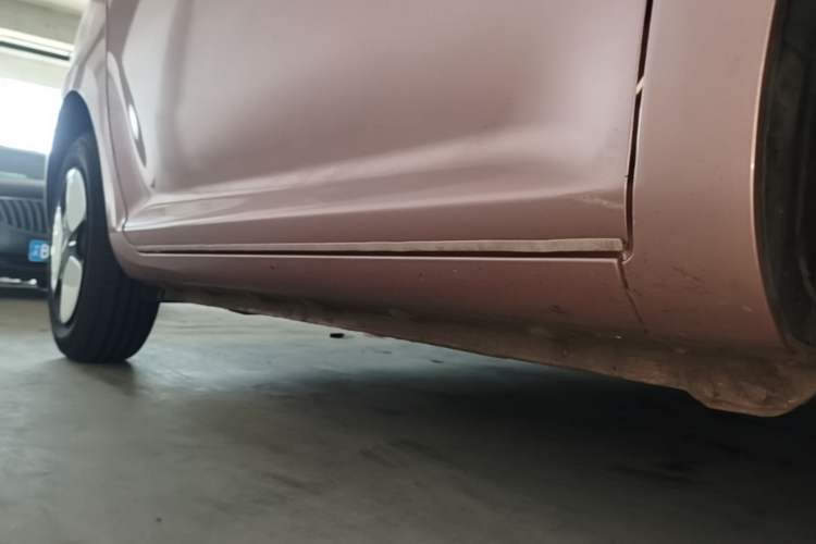 Used CHANGAN NEVO Lumin 2024 205km Orange Wind Edition Right Side Sill