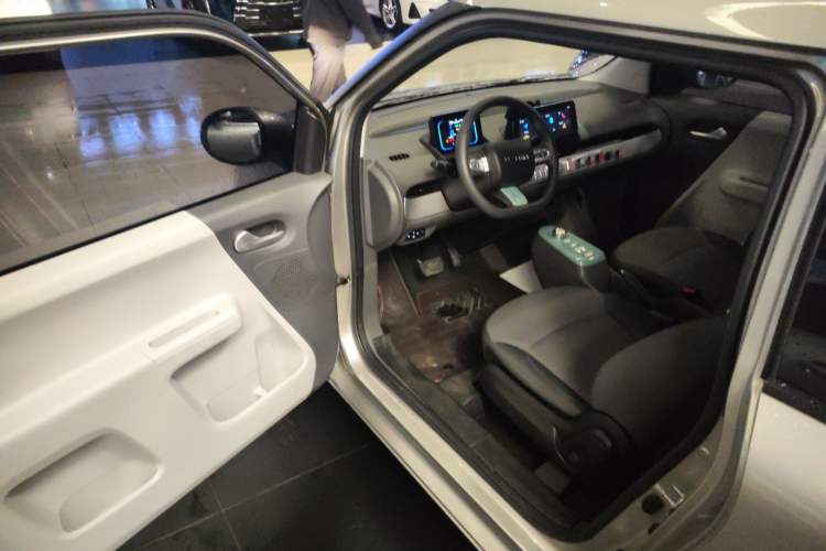 Used CHANGAN NEVO Lumin 2024 205km Launch Edition Driver Seat