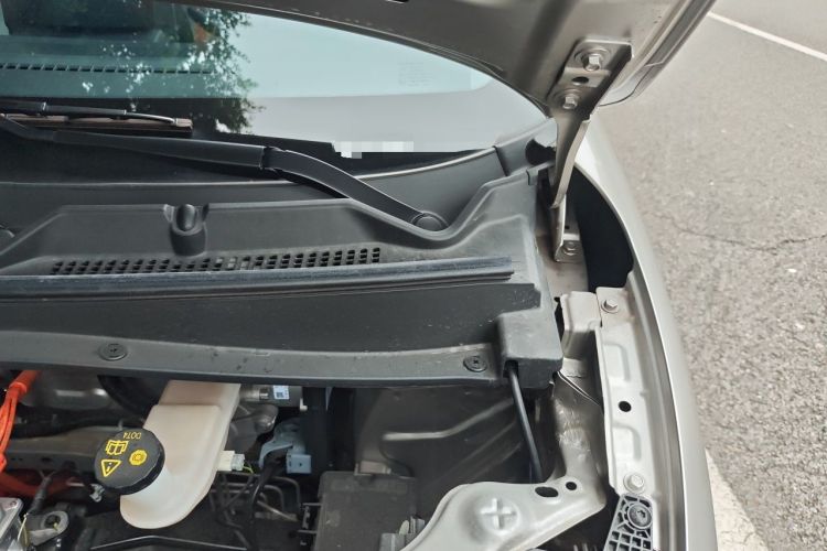 Used CHANGAN NEVO Lumin 2024 301km Launch Edition Engine Bay Left