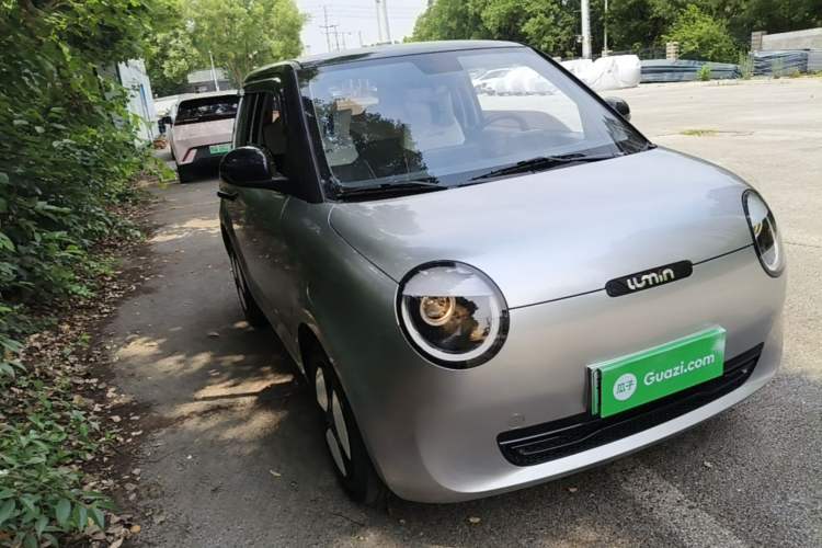 Used CHANGAN NEVO Lumin 2024 205km Launch Edition Exterior 1