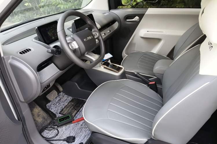 Used CHANGAN NEVO Lumin 2024 205km Launch Edition Left Front Seat
