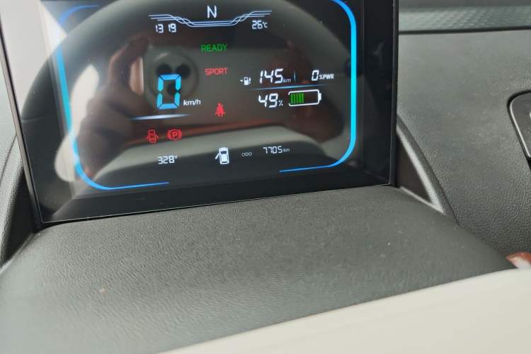 Used CHANGAN NEVO Lumin 2024 301km Launch Edition Odometer Close Up