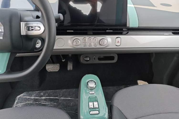 Used CHANGAN NEVO Lumin 2024 130km Qingyue Version Audio And AC Panel