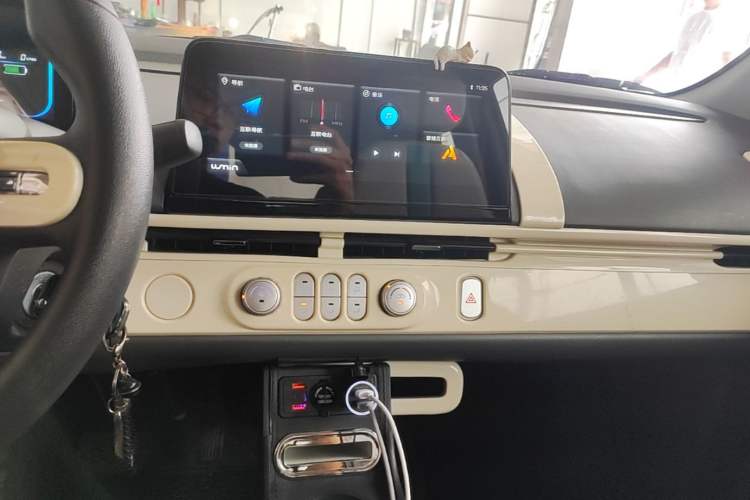Used CHANGAN NEVO Lumin 2024 130km Qingyue Version Audio And AC Panel
