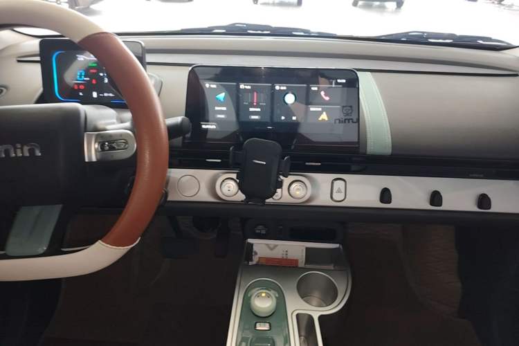 Used CHANGAN NEVO Lumin 2024 301km Launch Edition Audio And AC Panel