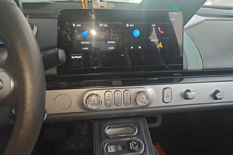 Used CHANGAN NEVO Lumin 2024 205km Launch Edition Audio And AC Panel
