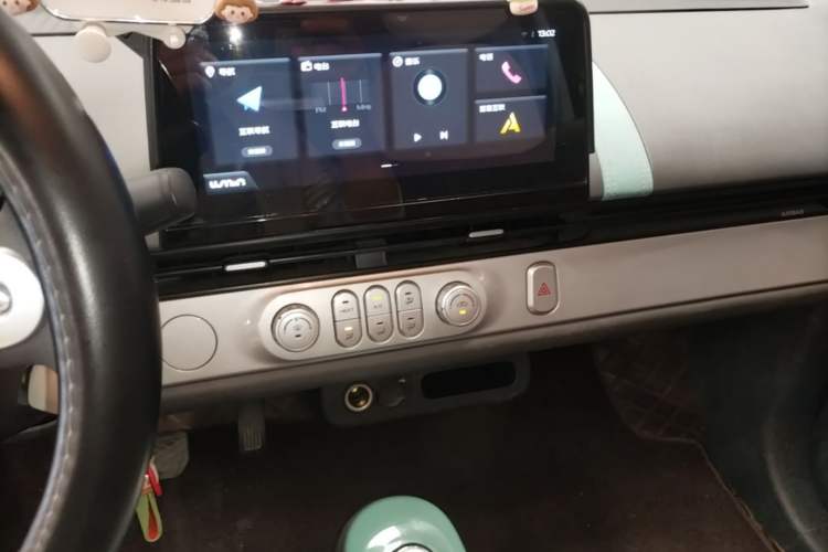 Used CHANGAN NEVO Lumin 2024 301km Orange Wind Edition Audio And AC Panel