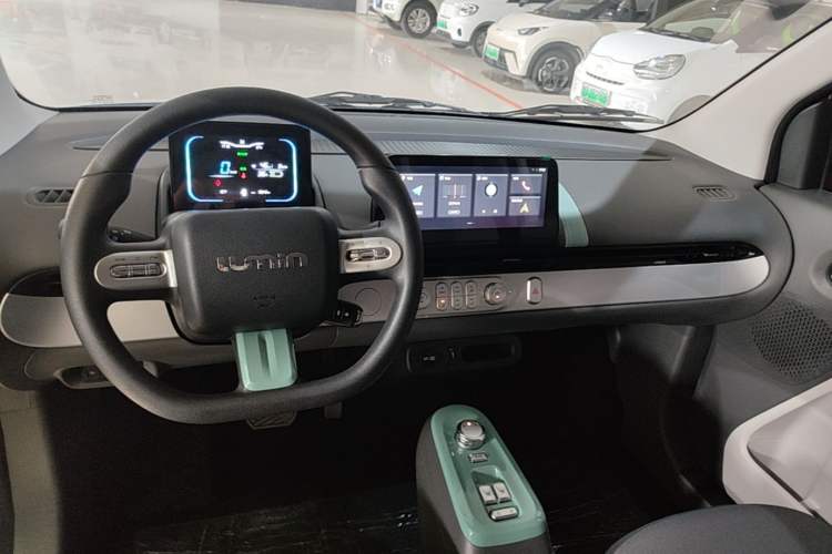 Used CHANGAN NEVO Lumin 2024 130km Qingyue Version Center Console