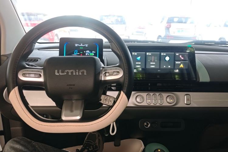 Used CHANGAN NEVO Lumin 2024 130km Qingyue Version Center Console