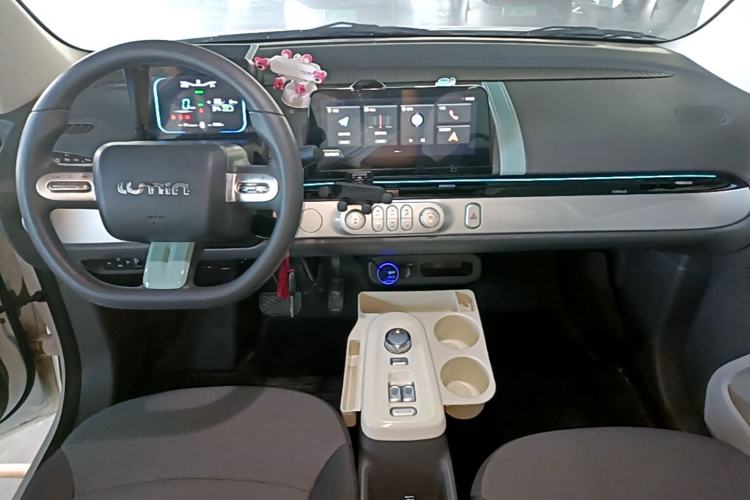 Used CHANGAN NEVO Lumin 2024 130km Qingyue Version Center Console