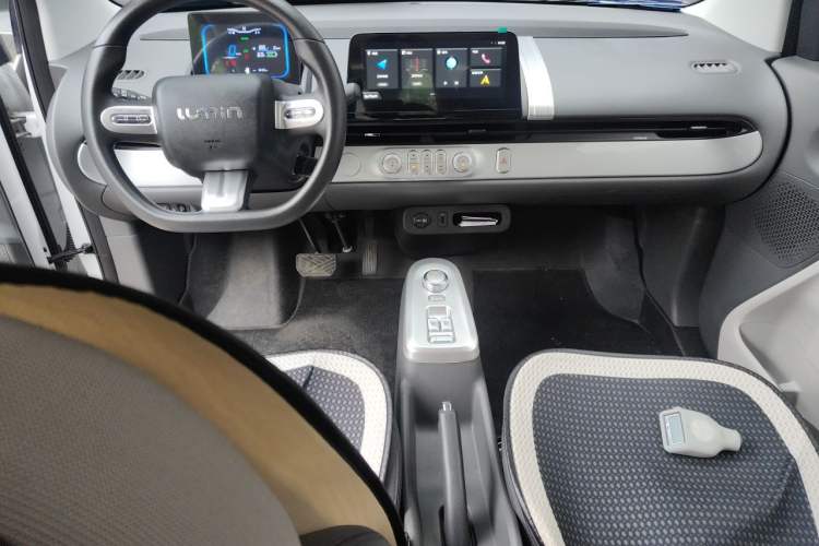 Used CHANGAN NEVO Lumin 2024 130km Qingyue Version Center Console