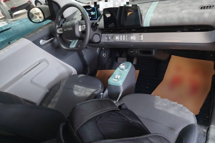 Used CHANGAN NEVO Lumin 2024 205km Launch Edition Center Console
