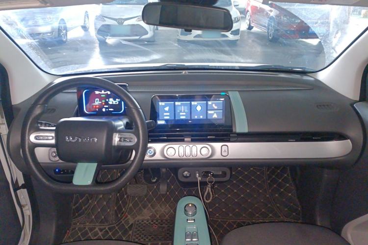 Used CHANGAN NEVO Lumin 2024 205km Launch Edition Center Console