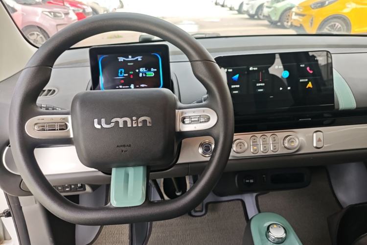 Used CHANGAN NEVO Lumin 2024 205km Launch Edition Center Console