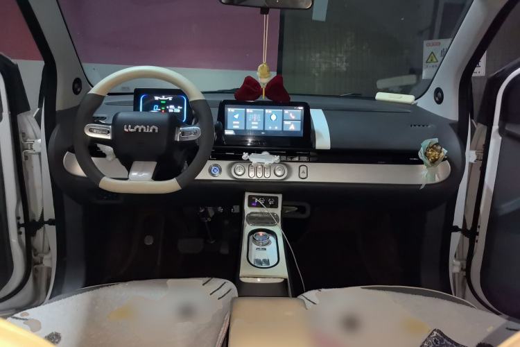 Used CHANGAN NEVO Lumin 2024 205km Launch Edition Center Console