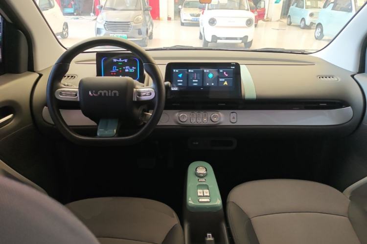 Used CHANGAN NEVO Lumin 2024 205km Launch Edition Center Console