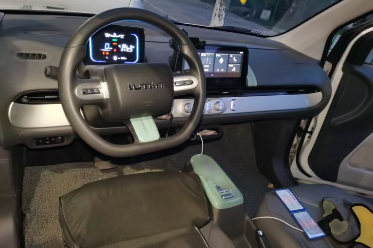 Used CHANGAN NEVO Lumin 2024 301km Launch Edition Center Console
