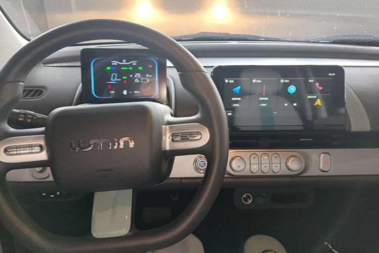 Used CHANGAN NEVO Lumin 2024 205km Launch Edition Center Console