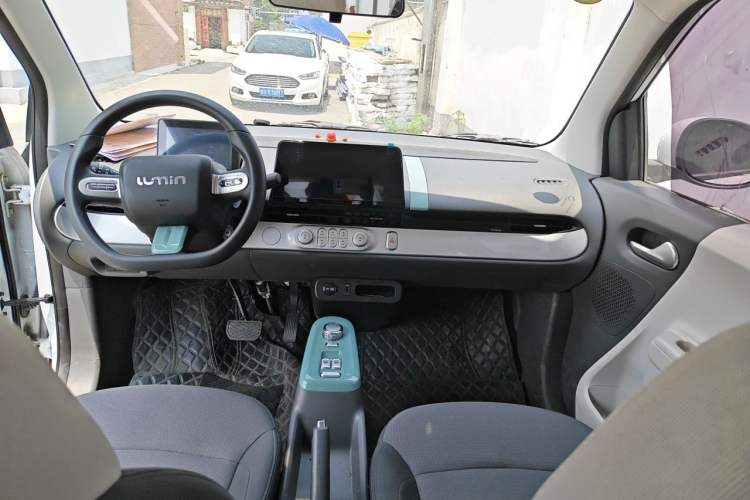 Used CHANGAN NEVO Lumin 2024 130km Qingyue Version Center Console