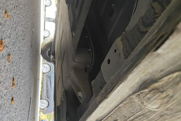 Used CHANGAN NEVO Lumin 2024 130km Qingyue Version Chassis Front Left