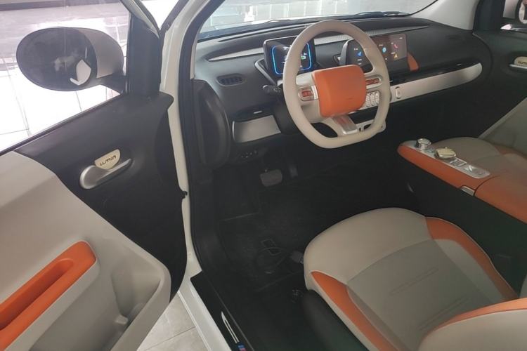 Used CHANGAN NEVO Lumin 2024 301km Orange Wind Edition Driver Seat